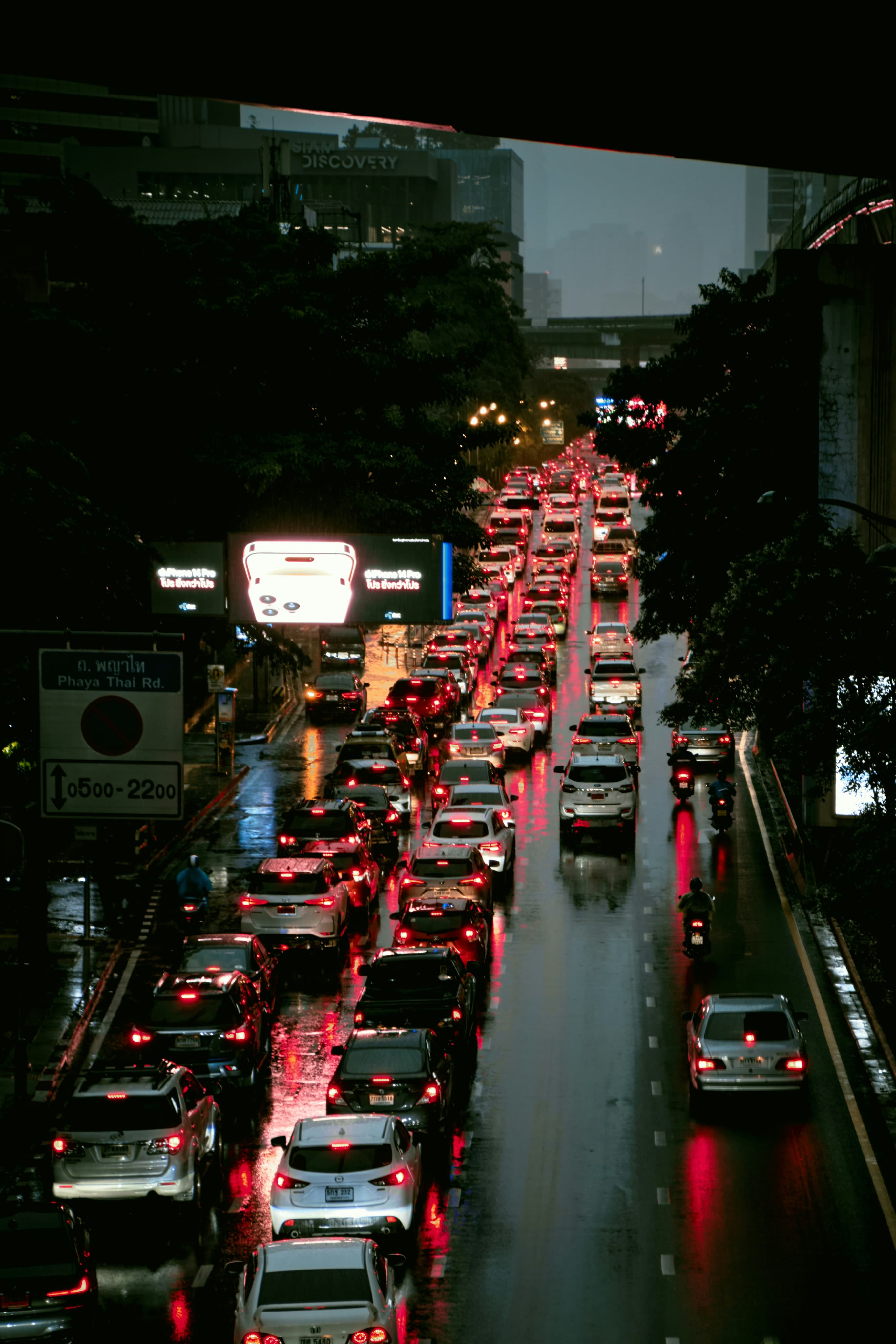Traffic delays in rain